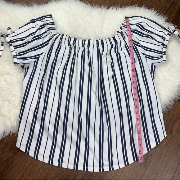 H&M L.O.G.G Women’s XL Navy & White Striped Off The Shoulder Flowing Bow Blouse - Picture 6 of 8